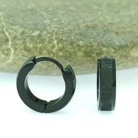 Fekete színű nemesacél fülbevaló