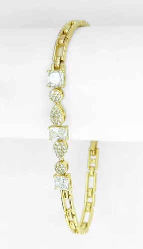 Aranysárga színű antiallergén karkötő fehér kristályokkal