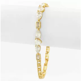   Aranysárga színű antiallergén karkötő fehér kristályokkal