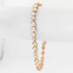 Aranyszínű antiallergén karkötő fehér kristályokkal