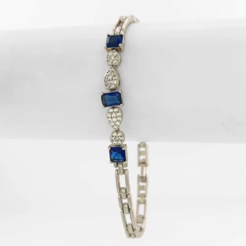 Ezüstszínű antiallergén karkötő királykék kristállyal