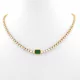 Aranyszínű nemesacél nyaklánc smaragdzöld és fehér kristályokkal