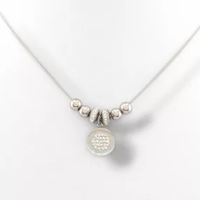   Ezüstszínű nemesacél nyaklánc fehér kristályos medállal