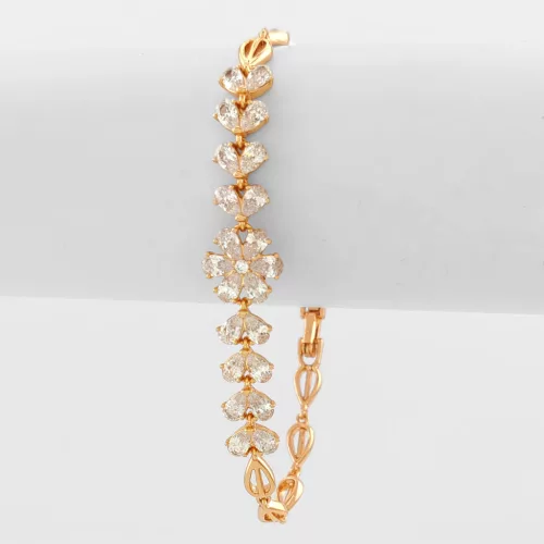 Aranyszínű antiallergén karkötő fehér kristályokkal