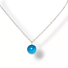 Ezüstszínű nemesacél nyaklánc égszínkék kristállyal