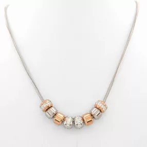   Ezüstszínű nemesacél pandora jellegű nyaklánc fehér kristályokkal