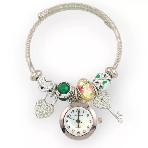 Ezüstszínű nemesacél pandora jellegű karperec szív és kulcs charmokkal