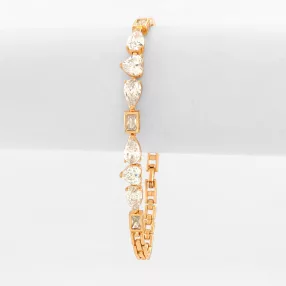 Aranyszínű antiallergén karkötő fehér kristályokkal