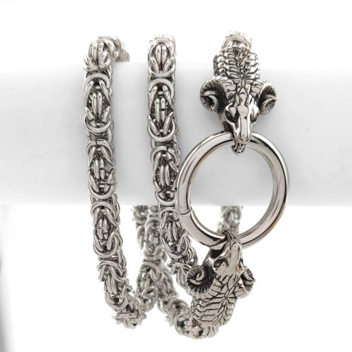 Ezüstszínű nemesacél nyaklánc kos kapoccsal