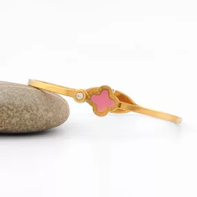 Aranyszínű nemesacél szerencsehozó karperec