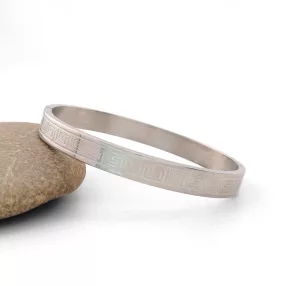 Ezüstszínű nemesacél karperec görög mintával