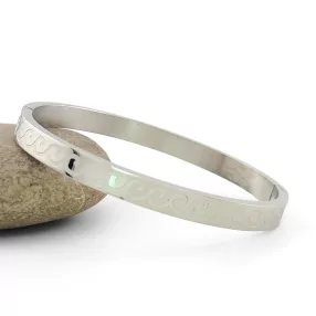 Ezüstszínű nemesacél karperec hullám mintával