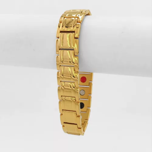 Aranyszínű nemesacél karkötő mágnessel