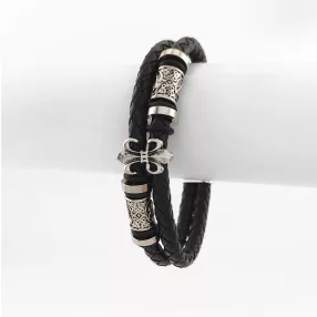 Fekete bőr karkötő nemesacél középkori díszítéssel