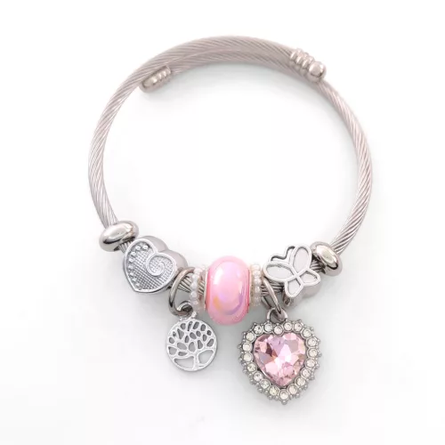 Ezüstszínű nemesacél pandora jellegű karperec életfa és szív charmokkal