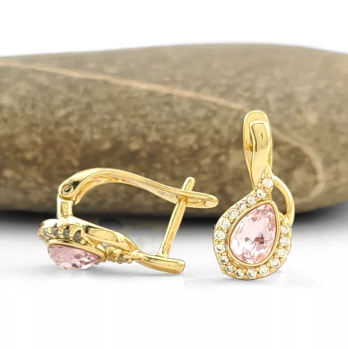 Rószaszín Swarovski kristállyal díszített aranyszínű antiallergén fülbevaló