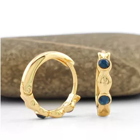   Királykék Swarovski kristállyal díszített aranyszínű antiallergén fülbevaló