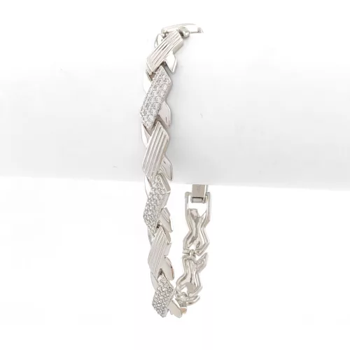 Ezüstszínű antiallergén karkötő fehér kristályokkal