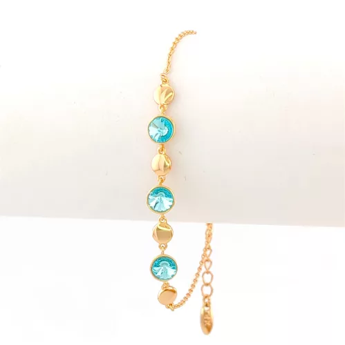 Égszínkék Swarovski kristállyal díszített aranyszínű antiallergén karkötő