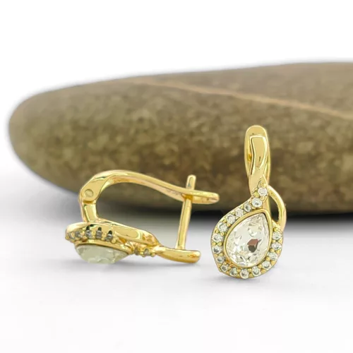 Fehér Swarovski kristállyal díszített aranysárga színű antiallergén fülbevaló