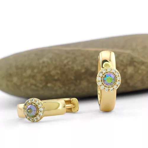 Színjátszós Swarovski kristállyal díszített aranysárga színű antiallergén fülbevaló
