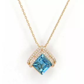   Égszínkék Swarovski kristályos medál nemesacél nyakláncon