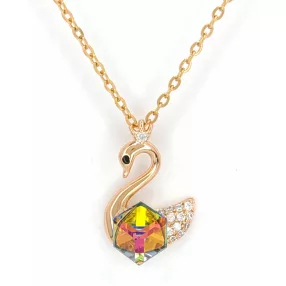   Színjátszós Swarovski kristályos hattyú medál nemesacél nyakláncon